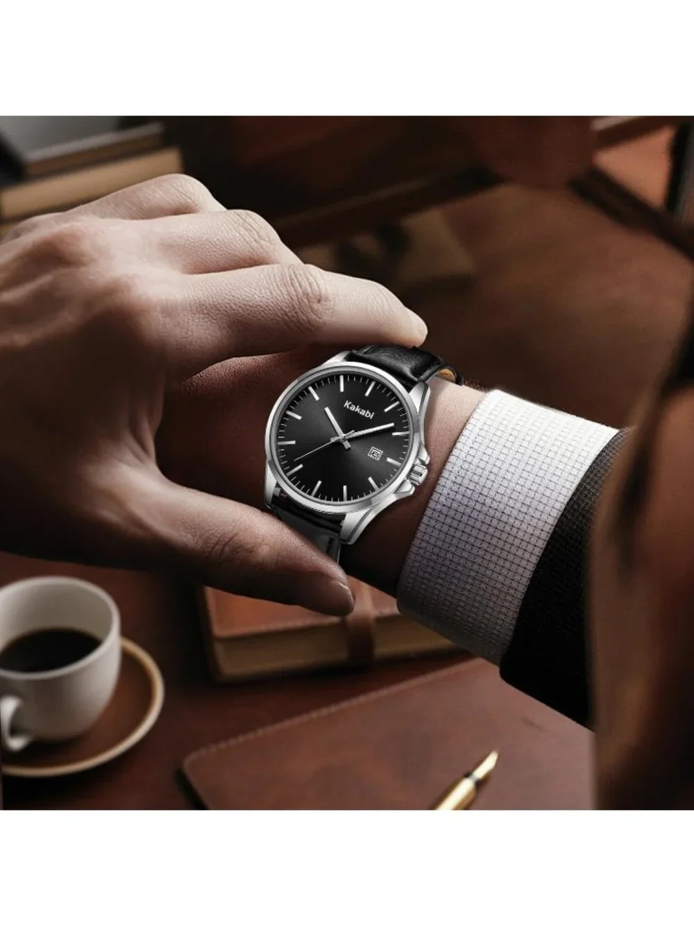 Men's Black Analog Quartz Minimalist Leather Strap Classic Waterproof Watch